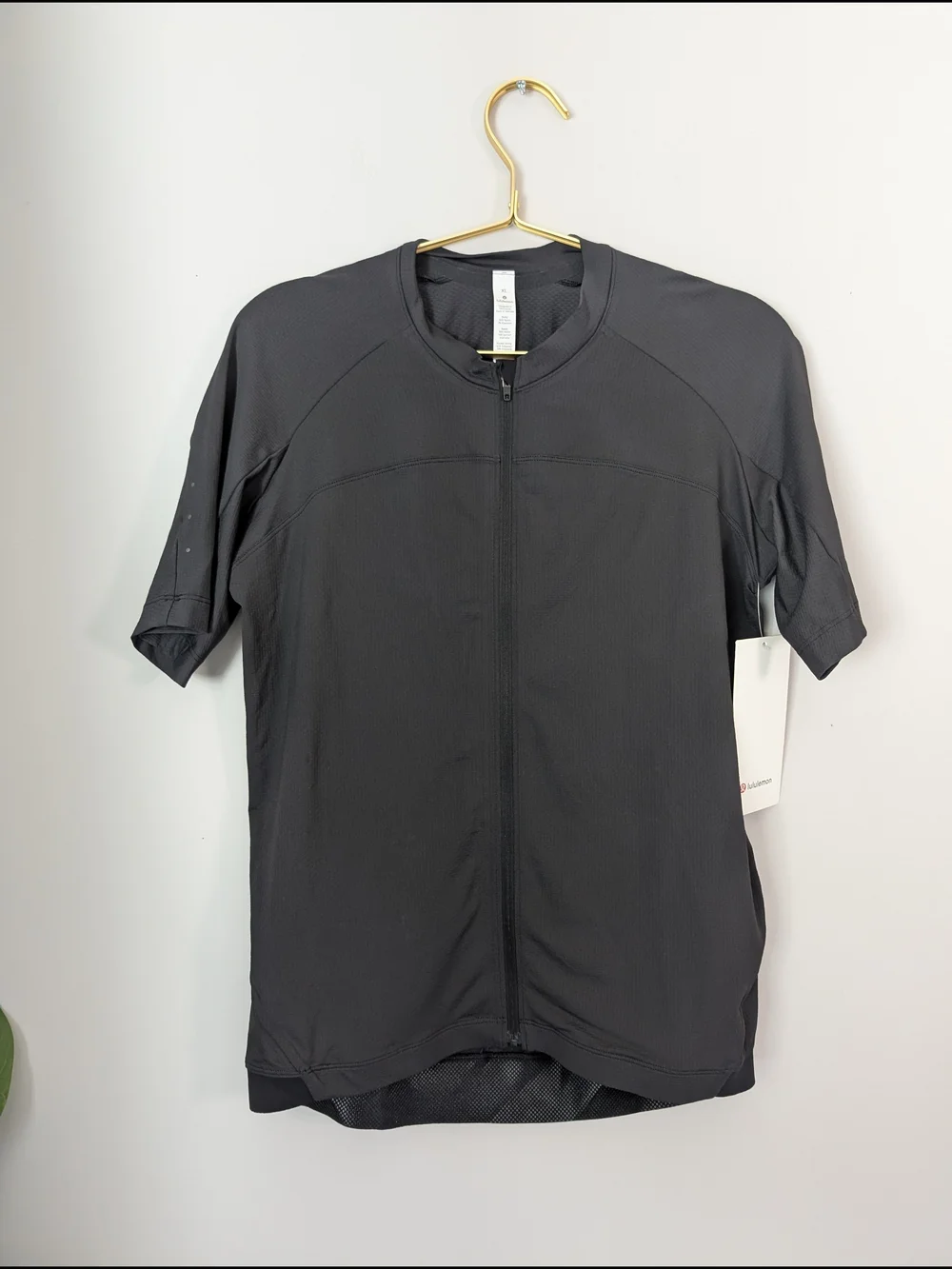 NWT Lululemon City To Summit Cycling Jersey Black